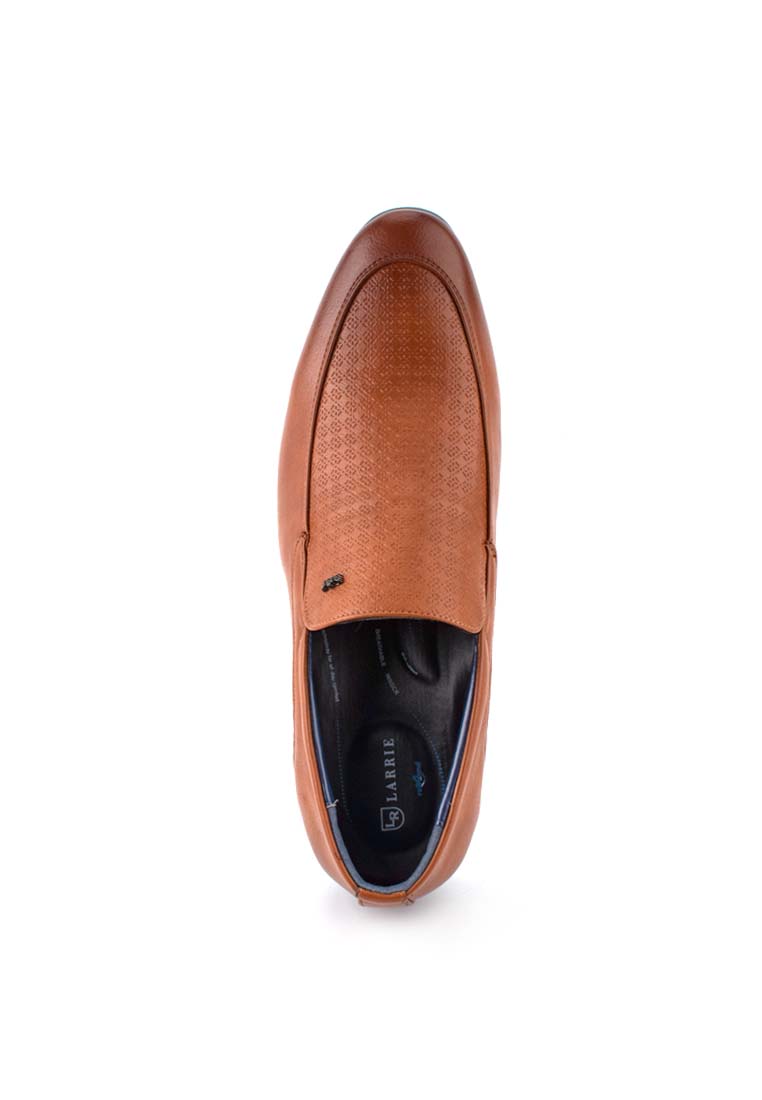 LR LARRIE Men Brown Smooth Classy Slip On Business Shoes - Image 2