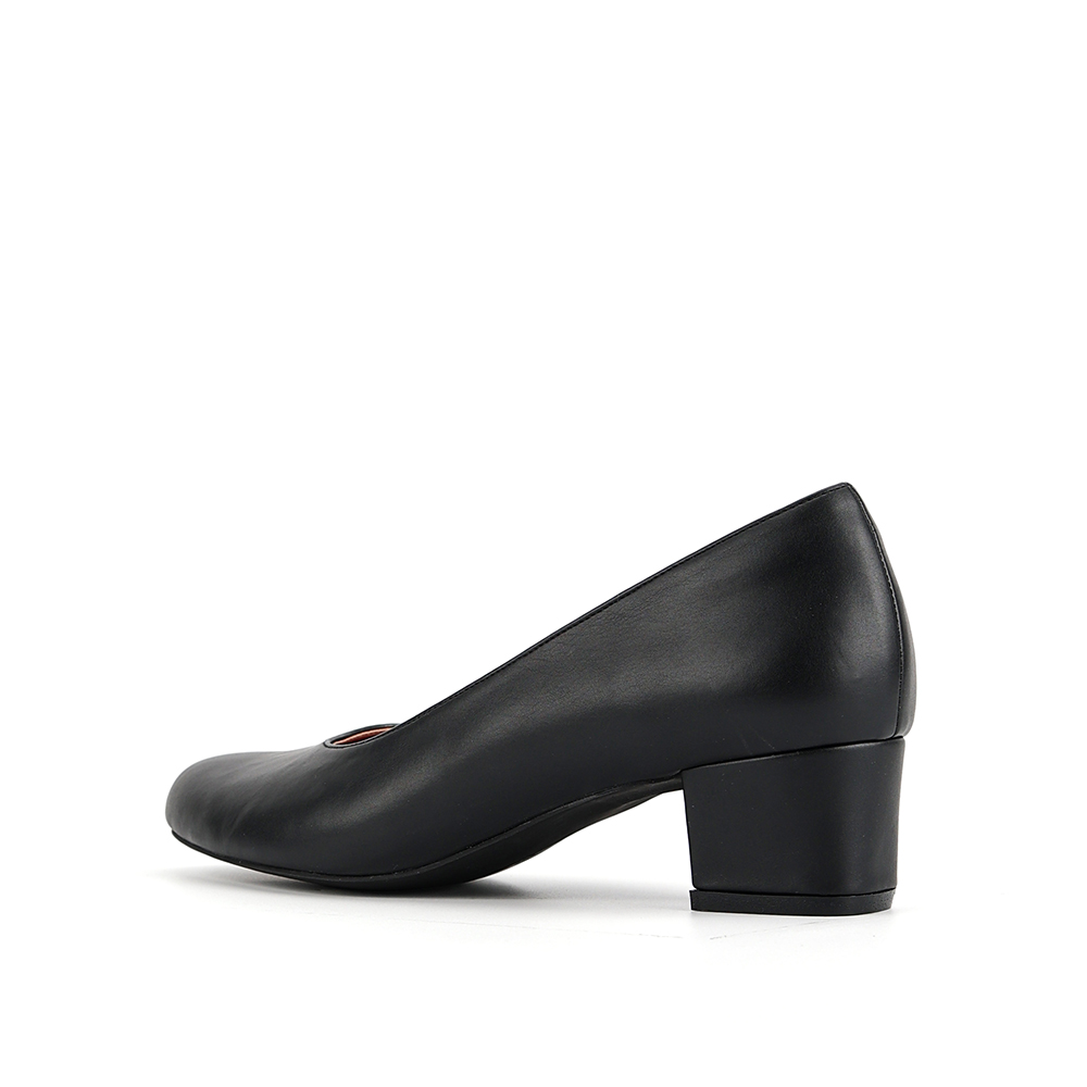 LARRIE Women Low Heels Slip On Pump - L22411-BW01SV-1-BLACK - Image 7