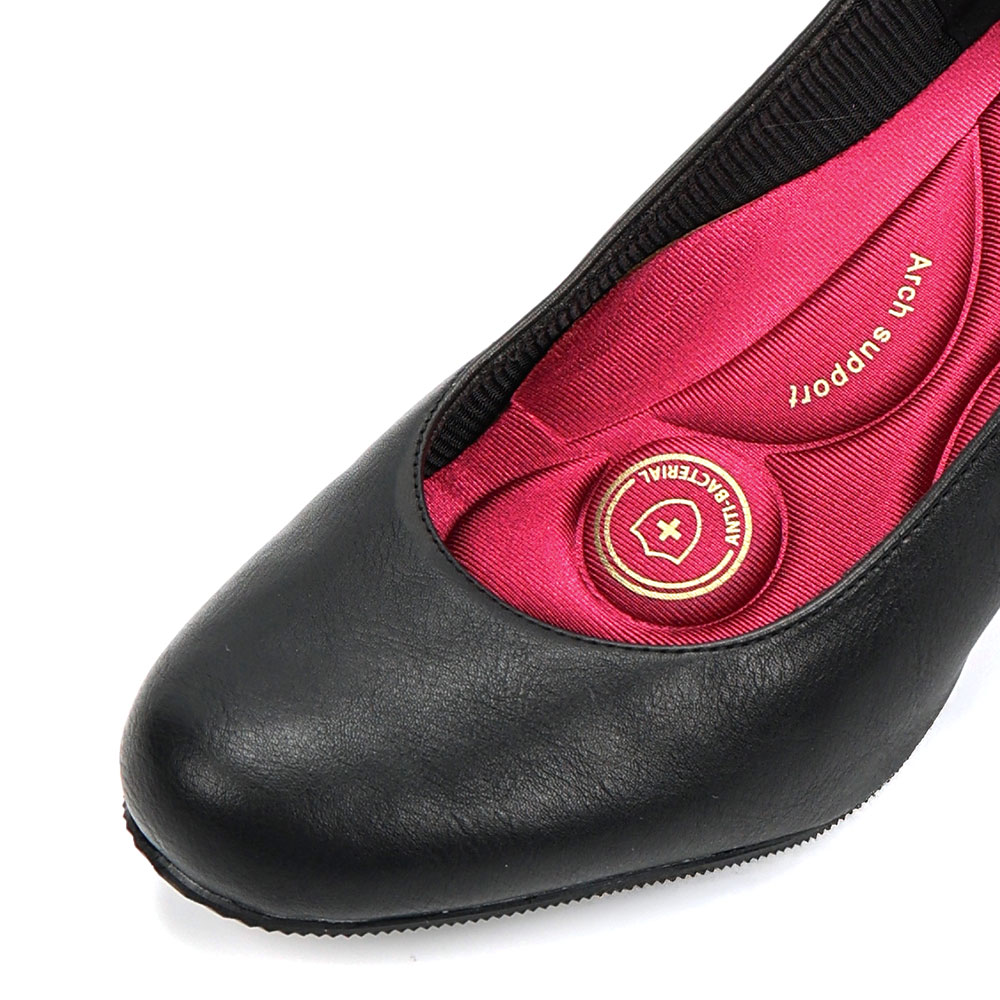 LARRIE Ladies Black Round-Toe Block Heel Pumps - L22410-FJ01SV-1-BLACK - Image 4