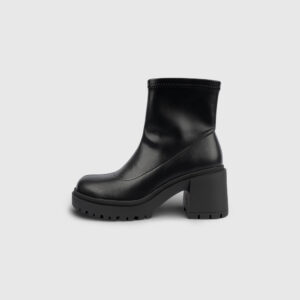 LARRIE Ladies Isabela PU Ankle Boots