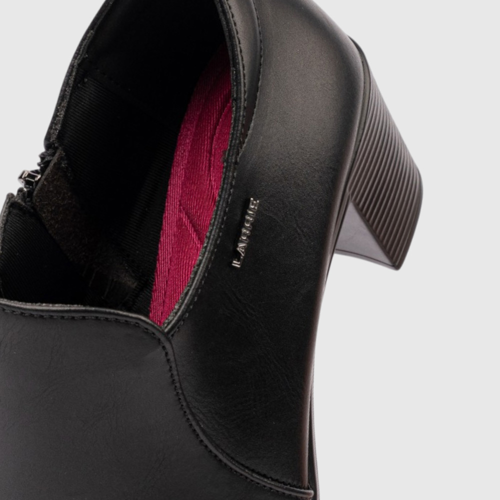 LARRIE Ladies PU Leather Heeled Comfort Shoe - Image 4