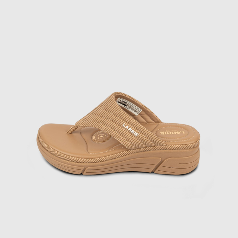 LARRIE Ladies Florence 2-Inch Wedge Thong Sandals - Image 3